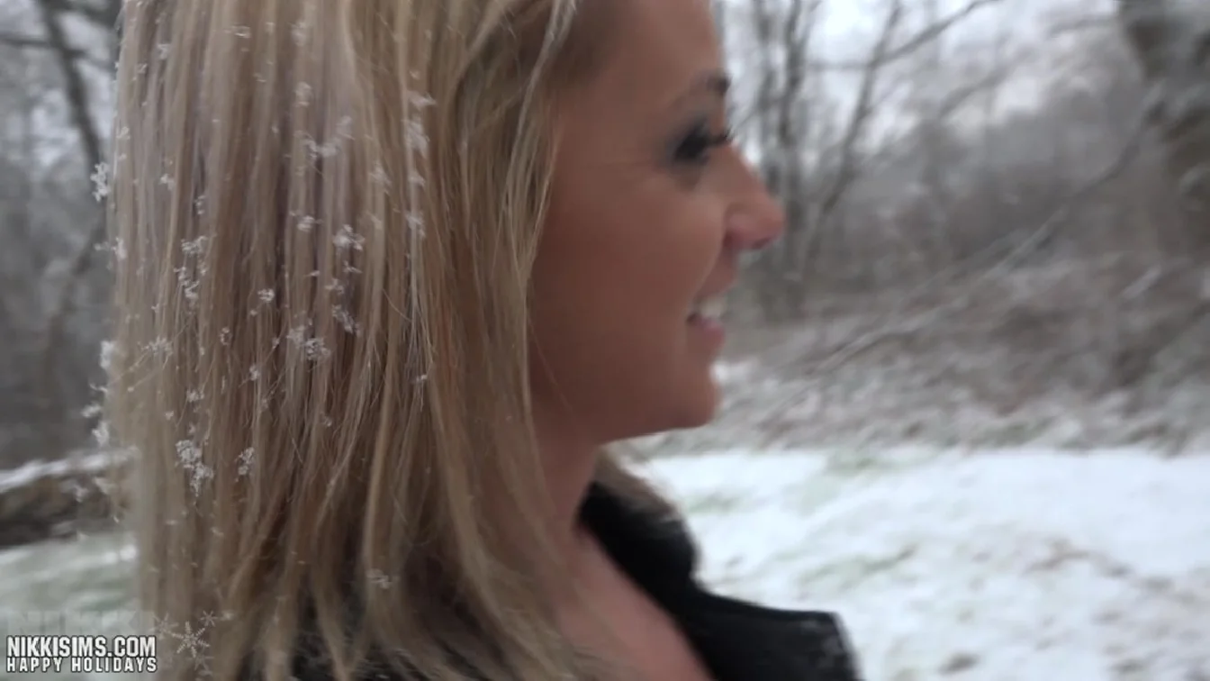 Preview of NikkiSims Christmas Full XXX